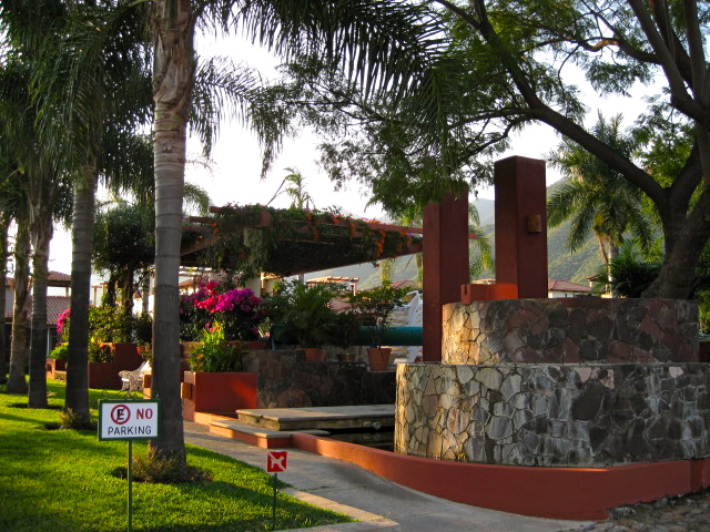 Entrance to the Pool area in El Parque
