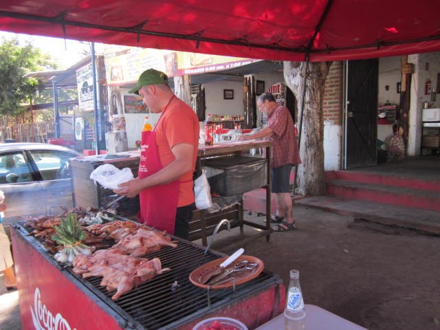 Cook in Restaurant in San Luis Soyatlan