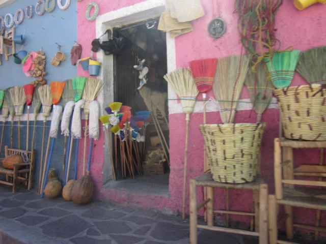 Store in San Luis Soyaltan