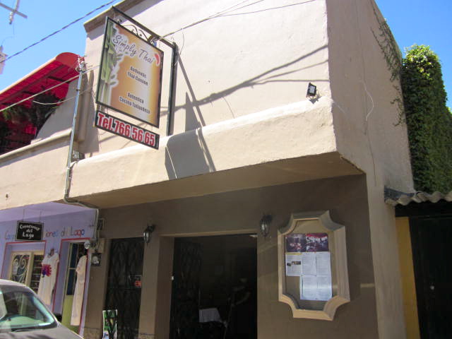 Front of Simply Thai Restaurant Ajijic