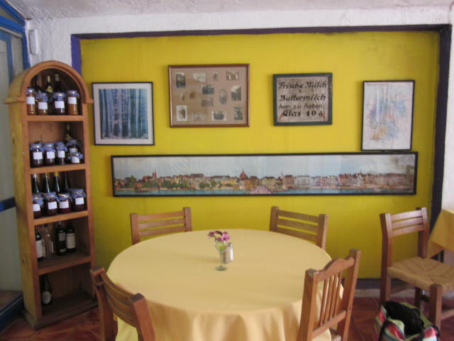 Corner Table at Johanna's Restaurant