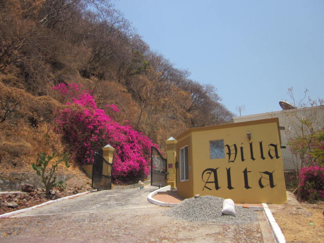 Gated Community in Upper Riberas Del Pilar