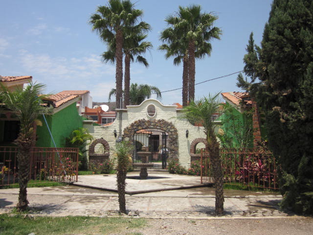 Home in Lower Riberas Del Pilar