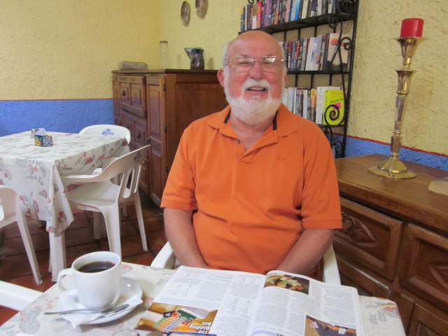 Julian Palinski, Happy Customer