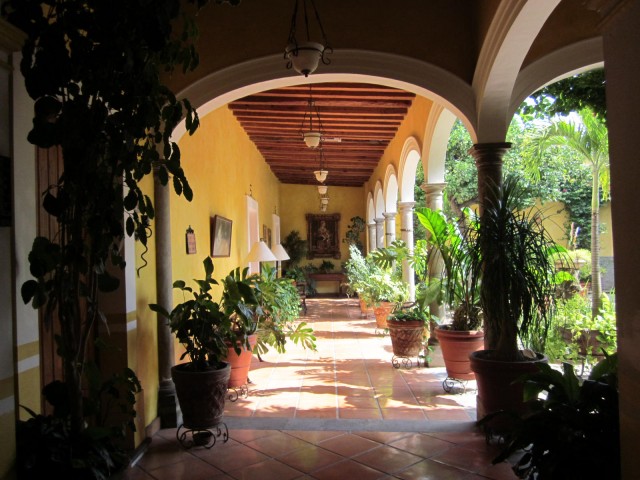 Hotel Patio