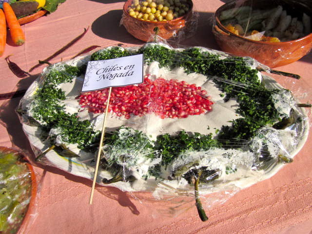 Chiles en Nogada