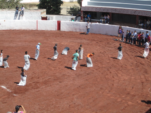 Sack Race Sack Race