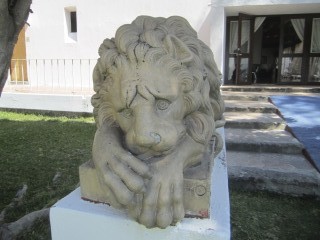 Lion Sculpture