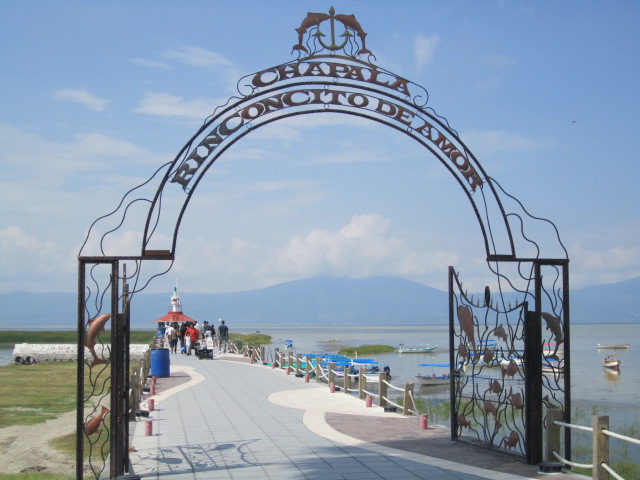 The Gate to the Pier