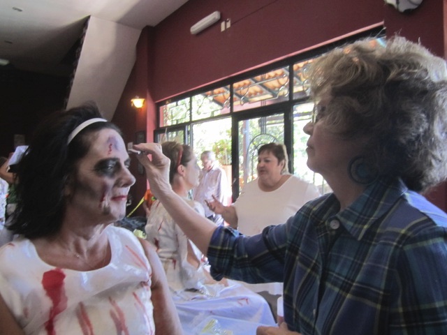 Zombie getting pretty