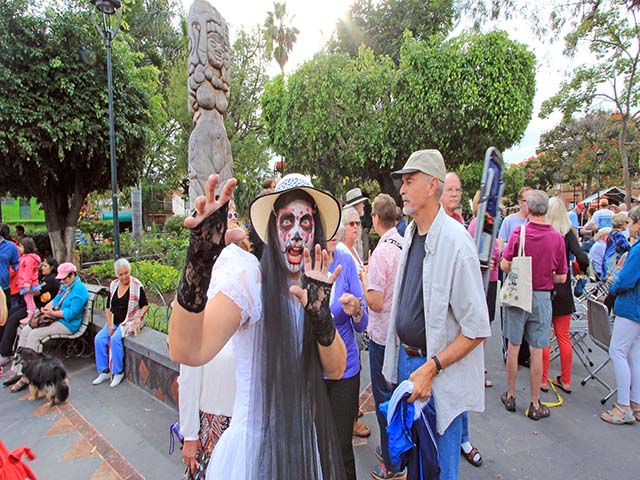 Zombie at the Plaza Ajijic