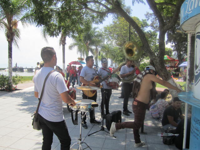 Malecon band