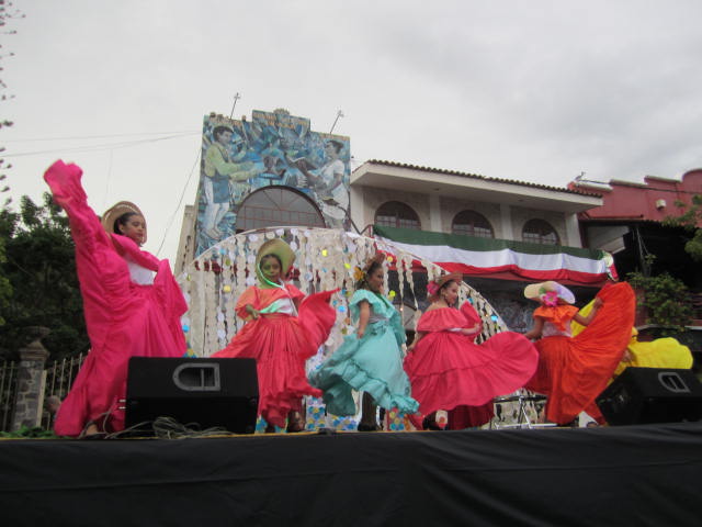 Girls dancing