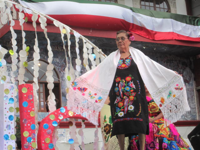 Woman modeling rebozo