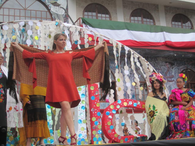 Woman modeling rebozo