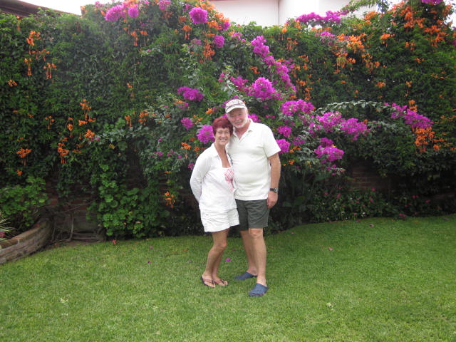 Happy Couple bought house in Ajijic