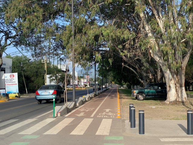 The Ciclopista Bike Lane by San Antonio Hospital